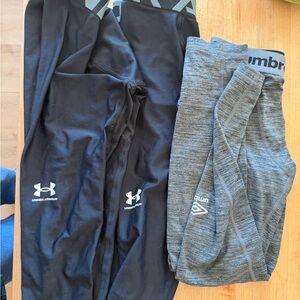 Lot of 2 small under armor black and 1 Gray umbra size M Athletic leggings